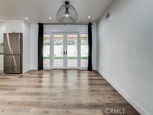 380 Mira Loma Pl , Costa Mesa, CA