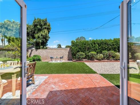 2786 Lorenzo Avenue, Costa Mesa, CA