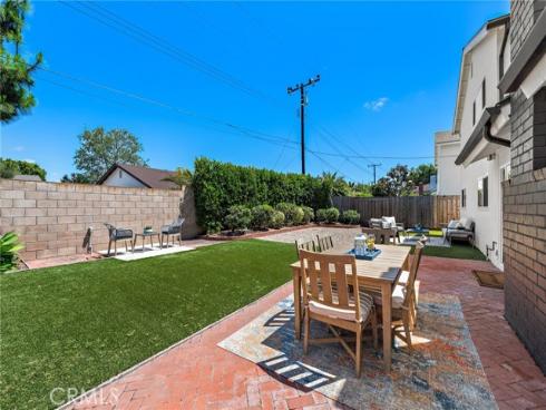 2786  Lorenzo   Avenue, Costa Mesa, CA