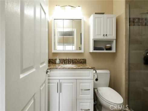 290 Victoria 19 Street, Costa Mesa, CA