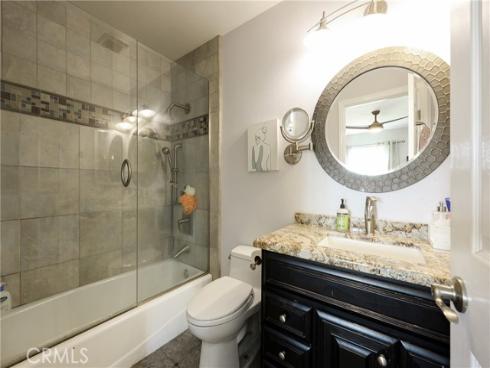 290 Victoria 19 Street, Costa Mesa, CA