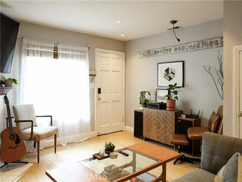 290 Victoria 19 Street, Costa Mesa, CA