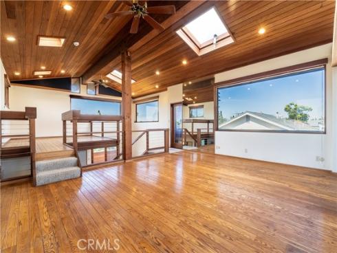 2405 Tustin Avenue, Costa Mesa, CA