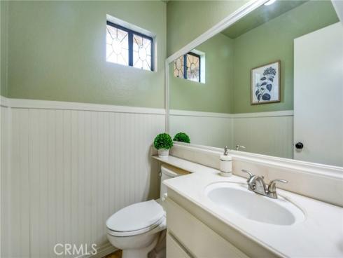 1925 Anaheim 8 Avenue, Costa Mesa, CA