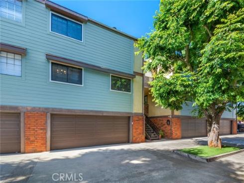 1925 Anaheim 8 Avenue, Costa Mesa, CA