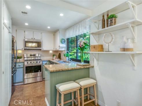 1925 Anaheim 8 Avenue, Costa Mesa, CA