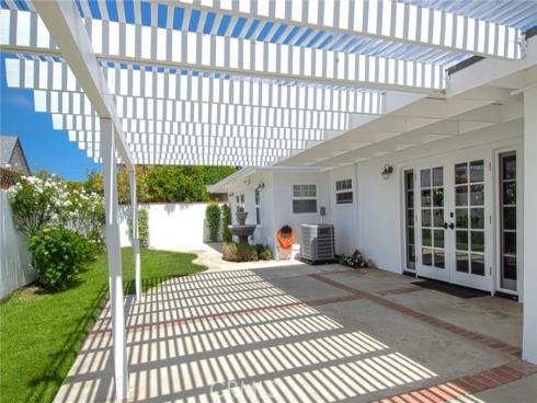 411 Lenwood Drive, Costa Mesa, CA