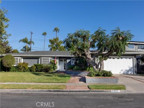 2952 Pemba Drive, Costa Mesa, CA