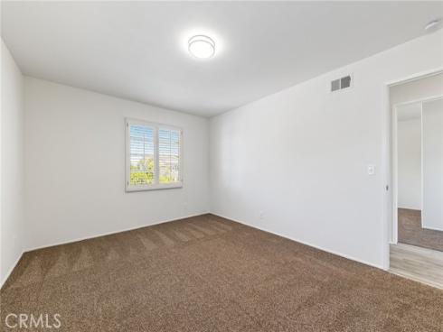 305 Robin Hood Lane, Costa Mesa, CA