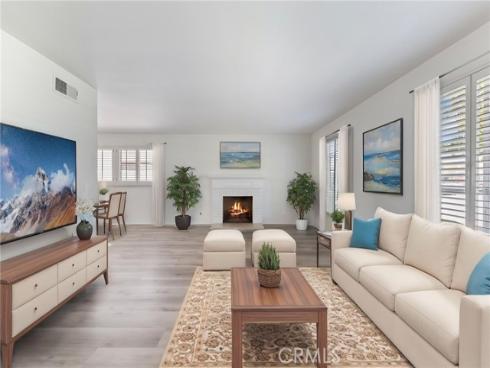 305 Robin Hood Lane, Costa Mesa, CA
