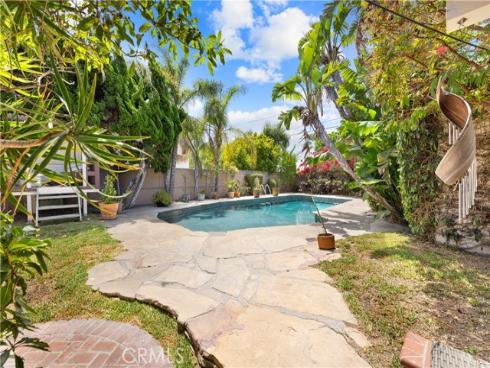 317  Walnut   Street, Costa Mesa, CA