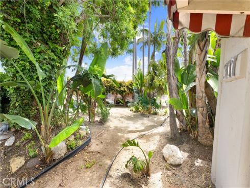 317  Walnut   Street, Costa Mesa, CA