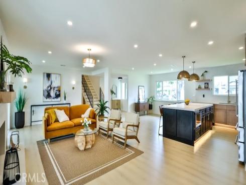 2737 Lorenzo Avenue, Costa Mesa, CA