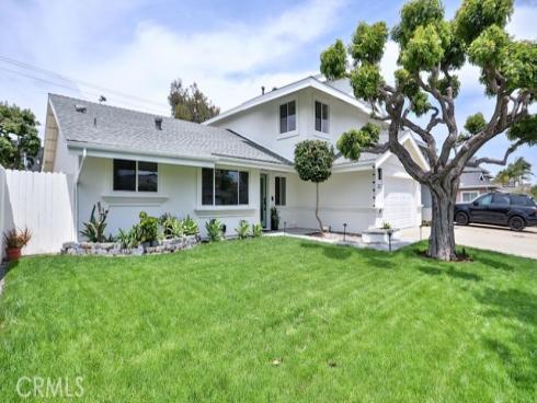 2737 Lorenzo Avenue, Costa Mesa, CA