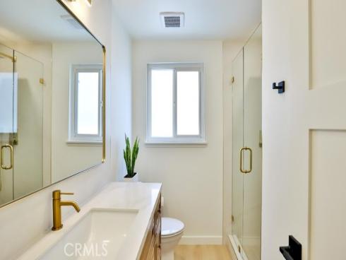 2737 Lorenzo Avenue, Costa Mesa, CA