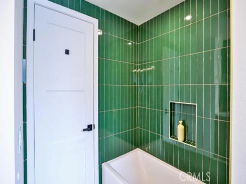 2737 Lorenzo Avenue, Costa Mesa, CA