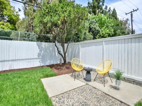 2737 Lorenzo Avenue, Costa Mesa, CA