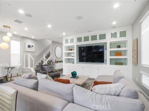 1639 Bridgewater Way, Costa Mesa, CA