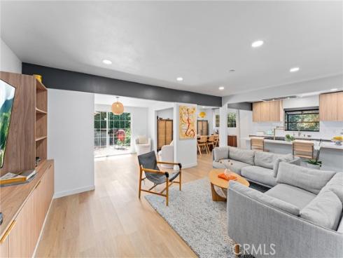 2924 Royal Palm Drive, Costa Mesa, CA