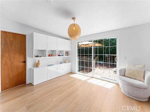 2924 Royal Palm Drive, Costa Mesa, CA