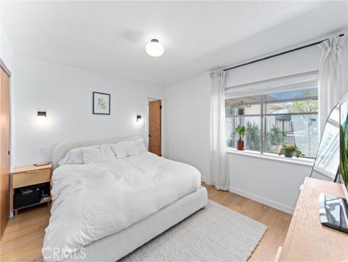 2924 Royal Palm Drive, Costa Mesa, CA