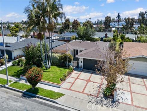 2924 Royal Palm Drive, Costa Mesa, CA