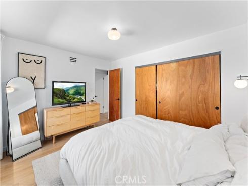 2924 Royal Palm Drive, Costa Mesa, CA