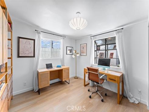 2924 Royal Palm Drive, Costa Mesa, CA