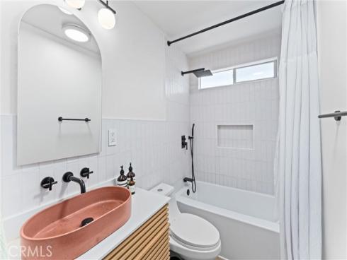 2924 Royal Palm Drive, Costa Mesa, CA