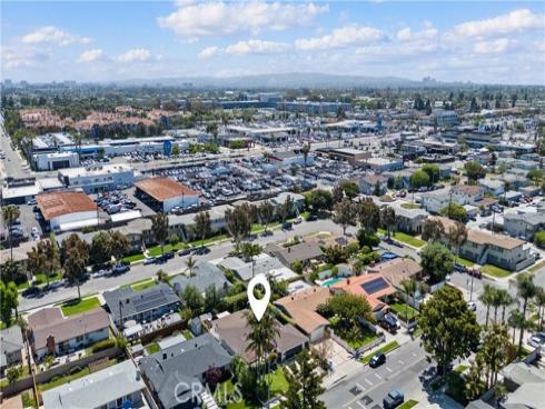 2924 Royal Palm Drive, Costa Mesa, CA
