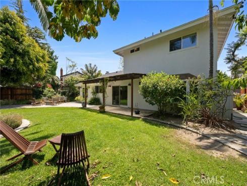 2704 Albatross Drive, Costa Mesa, CA