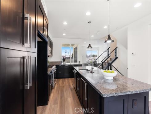 645 Channel Way , Costa Mesa, CA