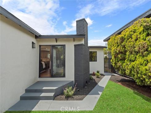 1792 Crestmont Place, Costa Mesa, CA