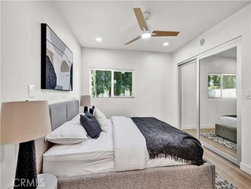 921 Dahlia Avenue, Costa Mesa, CA