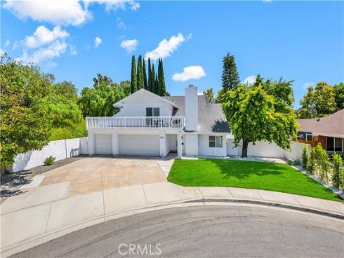 921 Dahlia Avenue, Costa Mesa, CA
