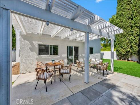 921 Dahlia Avenue, Costa Mesa, CA