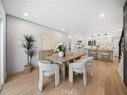 553 Sturgeon Drive, Costa Mesa, CA