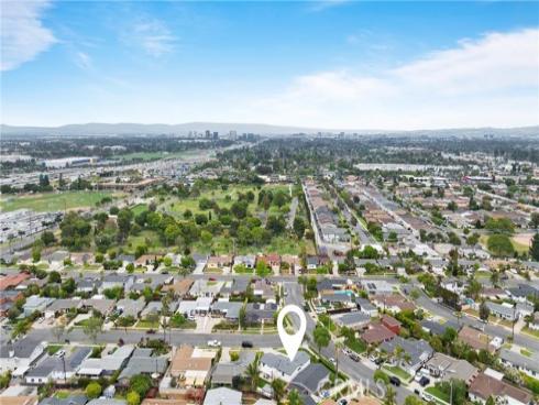 3145  Sicily   Avenue, Costa Mesa, CA