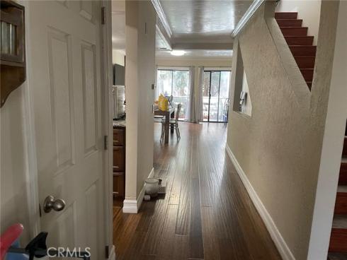 404  Brighton Springs  , Costa Mesa, CA