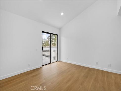 2512 Santa Ana 3 Avenue, Costa Mesa, CA