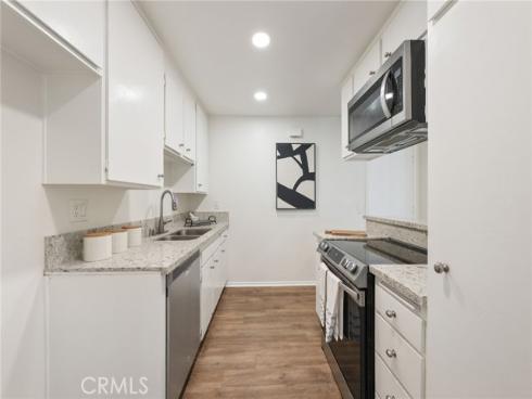 1634 Iowa B Street, Costa Mesa, CA