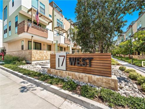 645 W 17th Street, Costa Mesa, CA