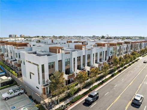 645 W 17th   Street, Costa Mesa, CA