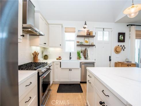 2065 Thurin Street, Costa Mesa, CA