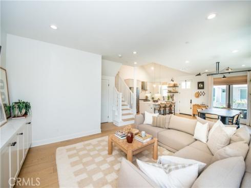 2065 Thurin Street, Costa Mesa, CA