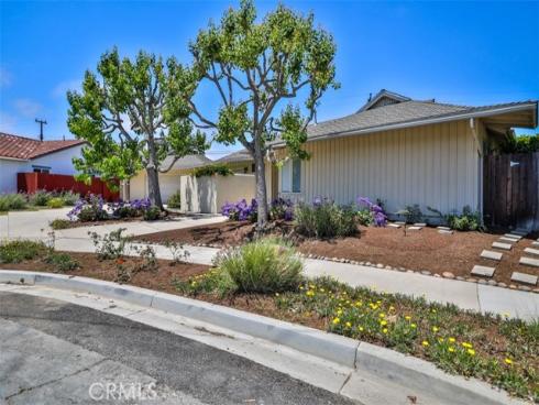 2857 Serang Place, Costa Mesa, CA