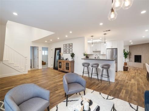 1792 Kenwood Place, Costa Mesa, CA