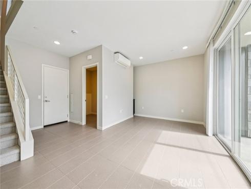 639 Channel Way, Costa Mesa, CA