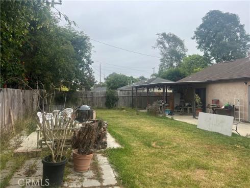 914 Dogwood Street, Costa Mesa, CA