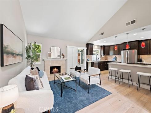 1890 Orange Avenue , Costa Mesa, CA